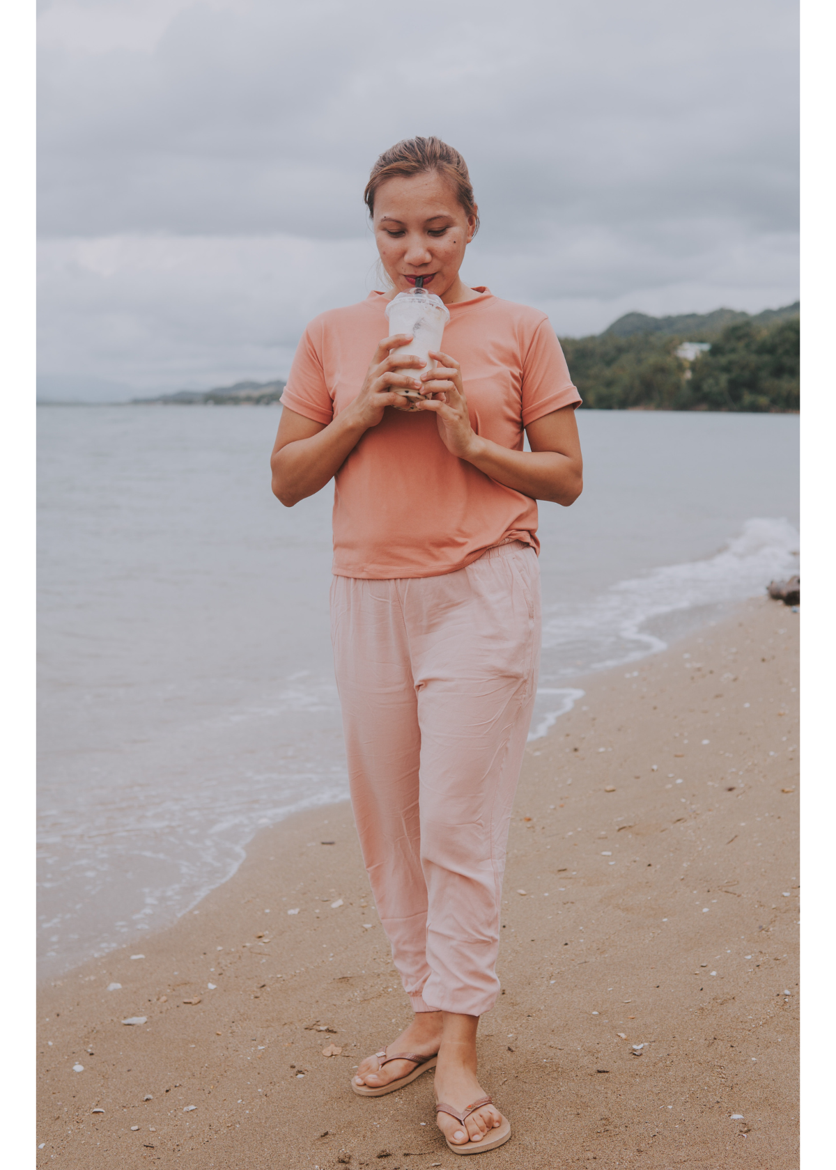 Unisex Flip Flops for the Beach: Stylish and Functional Picks